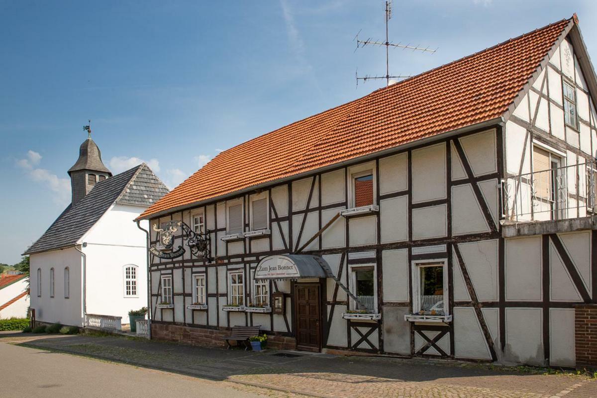 Zum Jean Bonnet Hotel Hofgeismar Exterior photo